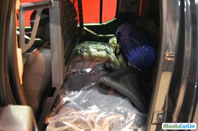 Nissan Navara Automatic 2007 - image 5