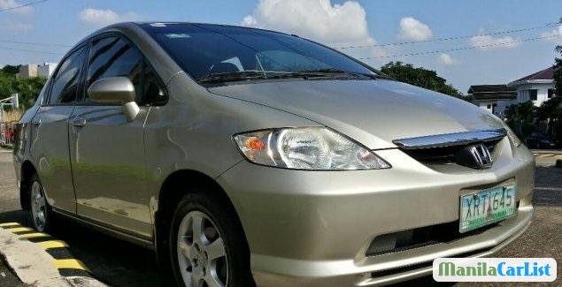 Pictures of Honda City 2005