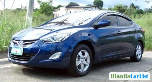 Pictures of Hyundai Elantra Automatic 2013