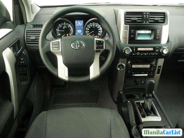 Pictures of Toyota Land Cruiser Automatic 2013