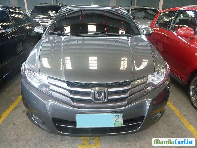 Honda City Automatic 2010 - image 2