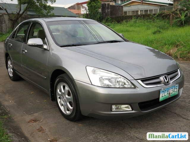 Pictures of Honda Accord Automatic 2006