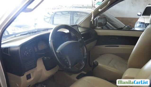 Isuzu Crosswind Sportivo 2010