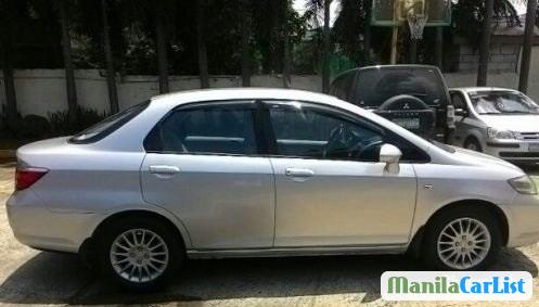Honda City 2006 - image 2