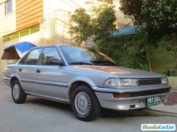 Pictures of Toyota Corolla 1989