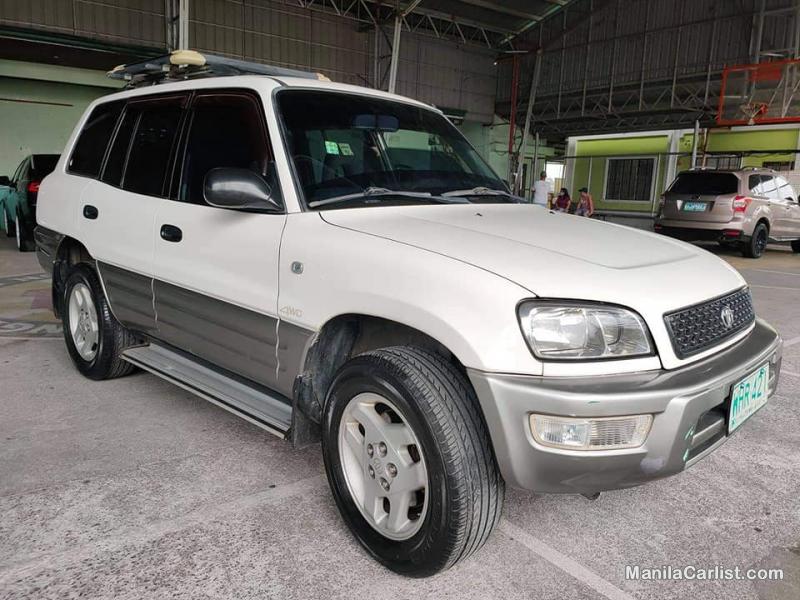 Pictures of Toyota RAV4 Automatic 2000