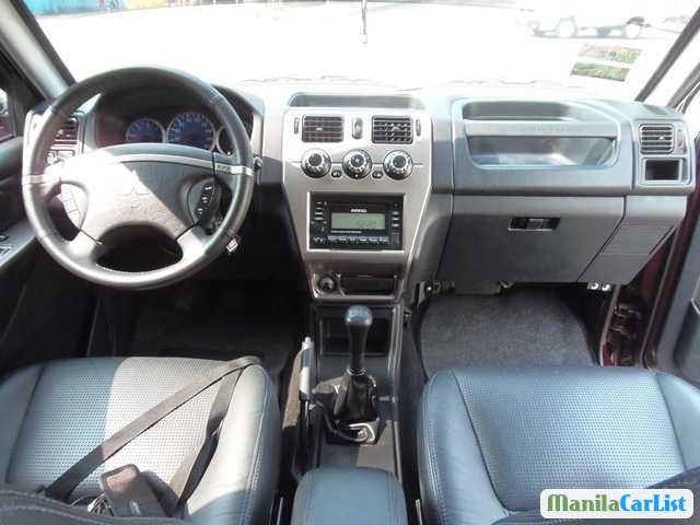 Mitsubishi Adventure Manual 2010