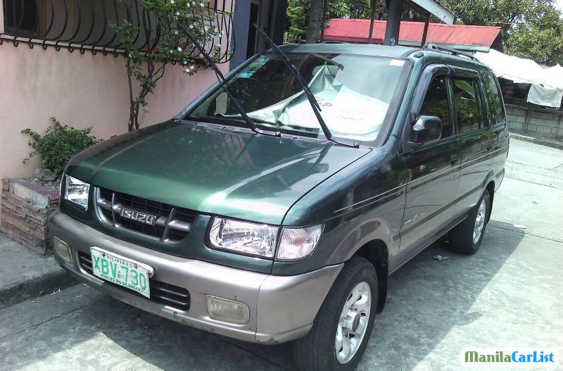 Picture of Isuzu Crosswind Manual 2013