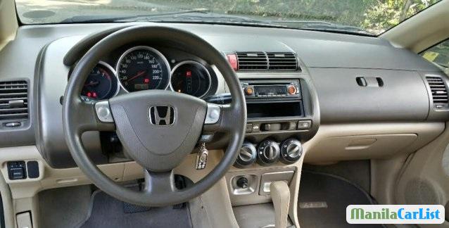 Honda City Automatic 2005 - image 2