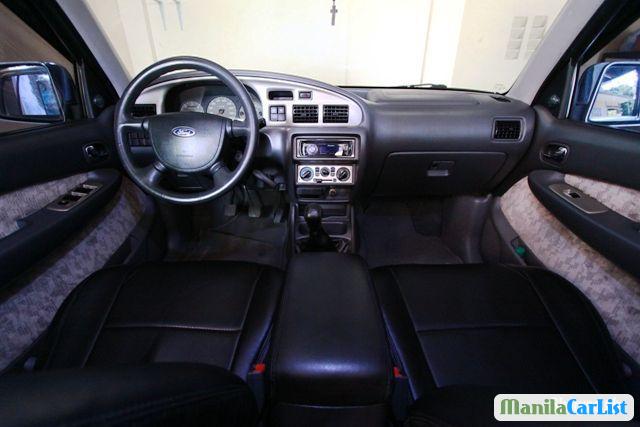 Ford Everest Manual 2006 in Antique