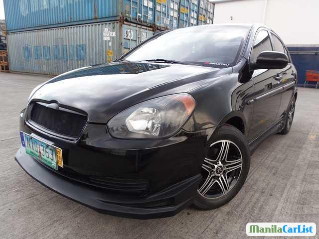 Pictures of Hyundai Accent Manual 2010