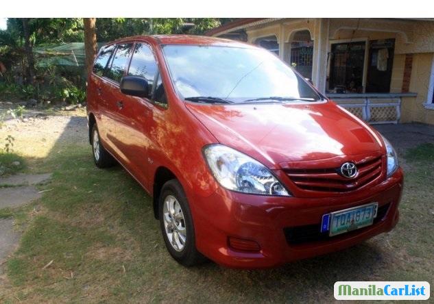 Pictures of Toyota Innova Manual 2011