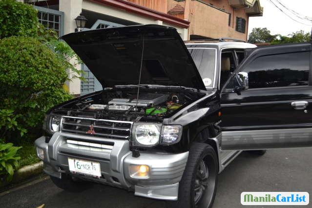 Mitsubishi Pajero Automatic 2000
