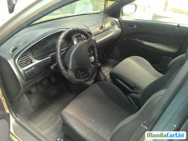 Mazda Familia Manual 1997 - image 3