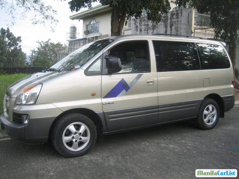 Hyundai Starex 2005 - image 1