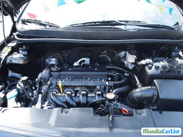 Hyundai Accent Automatic 2013 - image 3