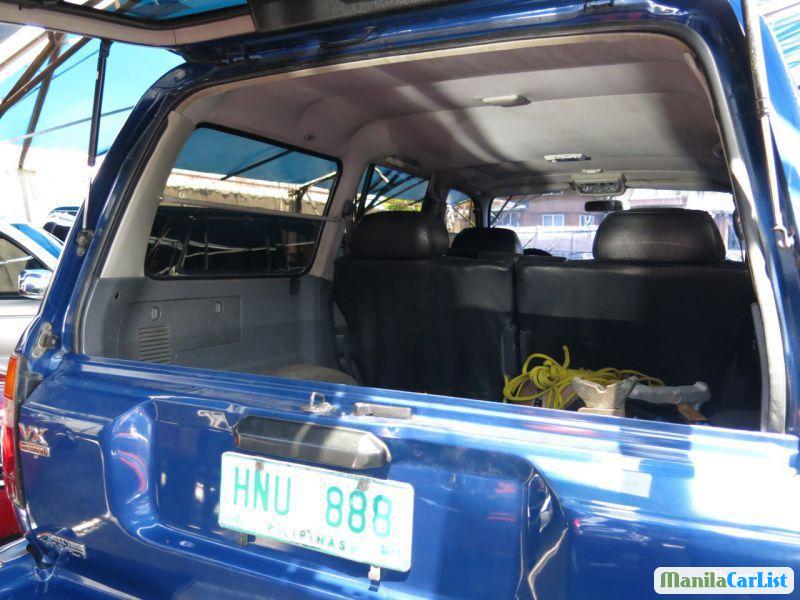 Toyota Land Cruiser Manual 1998 in Ifugao - image