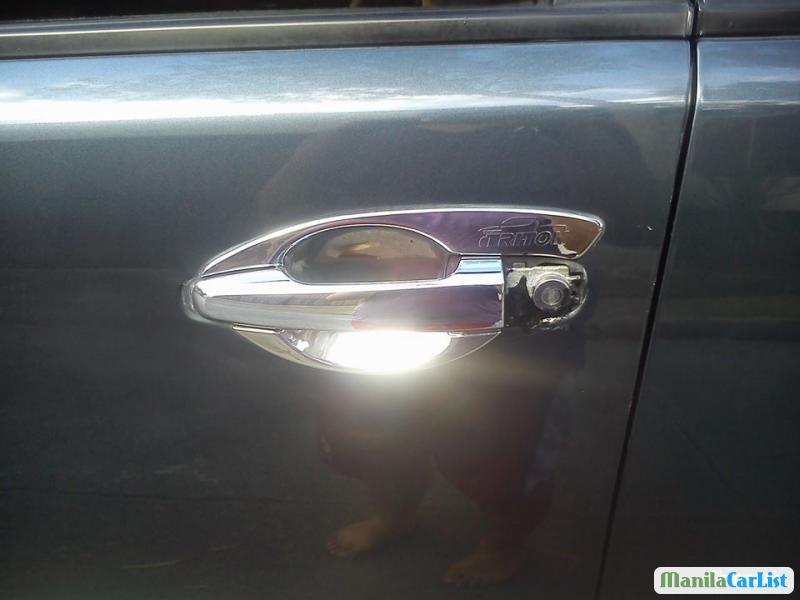 Mitsubishi Strada - image 10