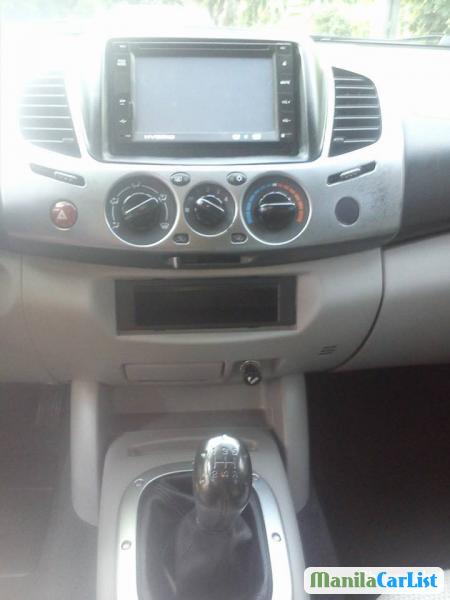 Mitsubishi Strada - image 6