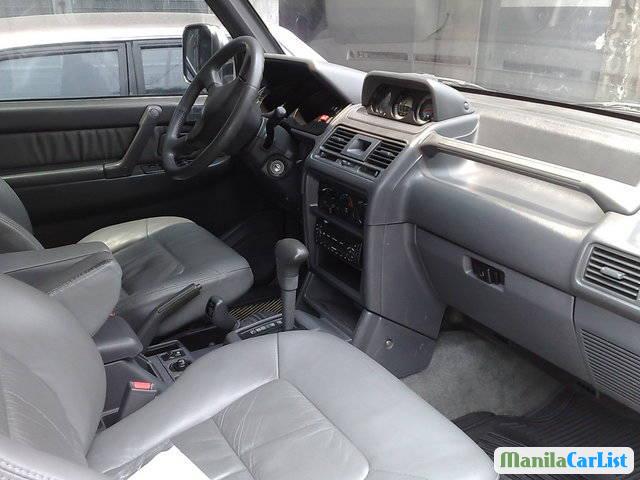 Mitsubishi Montero Sport Manual 2000 - image 2