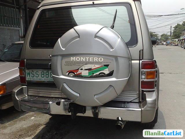 Mitsubishi Montero Sport Manual 2000 - image 3
