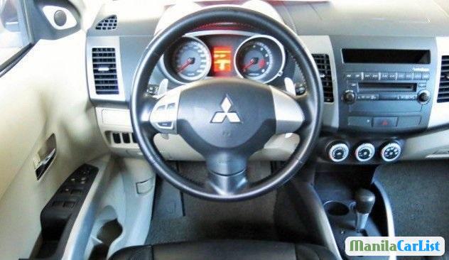 Mitsubishi Outlander 2008 - image 4