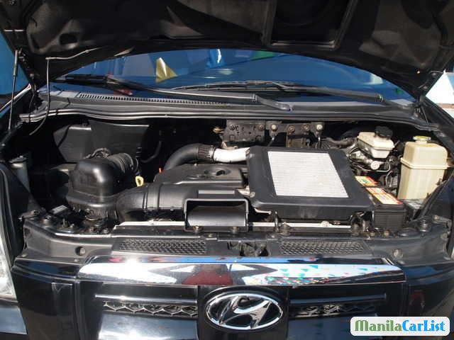 Hyundai Starex Automatic 2005 - image 3