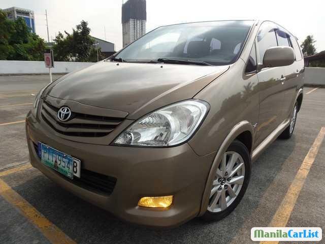 Picture of Toyota Innova Automatic 2010