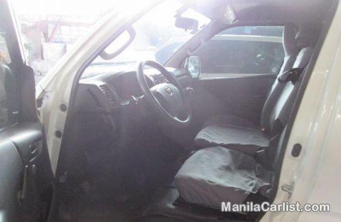 Toyota Hiace Manual 2015 in Metro Manila