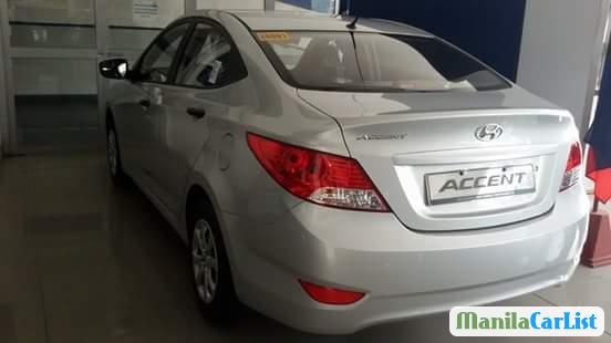 Hyundai Accent Manual 2015 - image 2