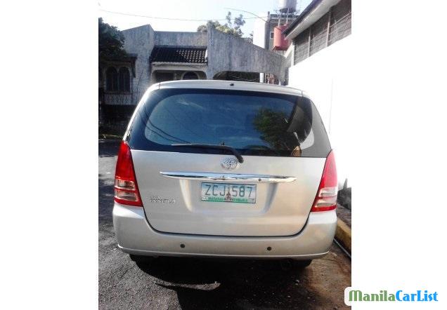 Toyota Innova 2006 - image 3