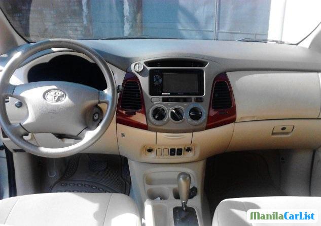 Toyota Innova 2006 - image 4