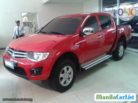 Mitsubishi Strada Automatic 2014