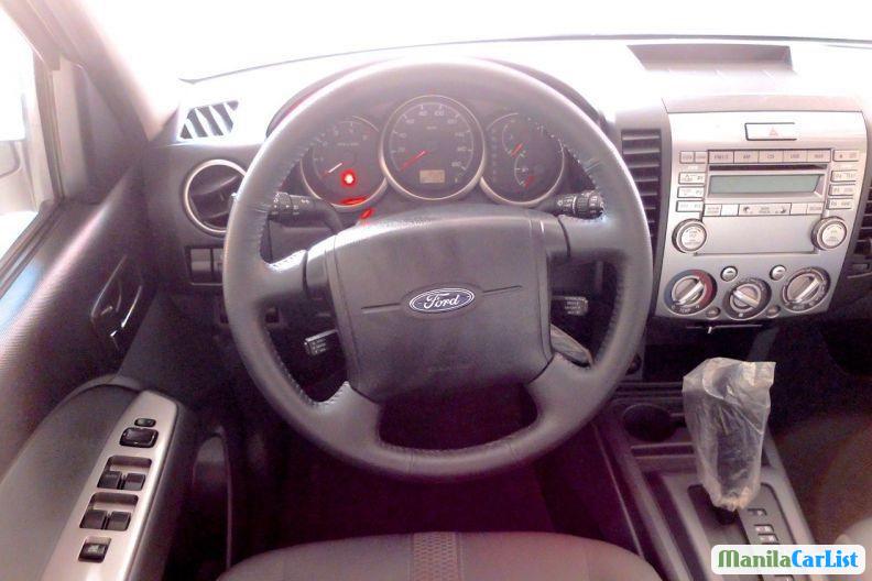 Ford Everest 2013 in Metro Manila