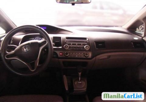 Honda Civic 2010 - image 2