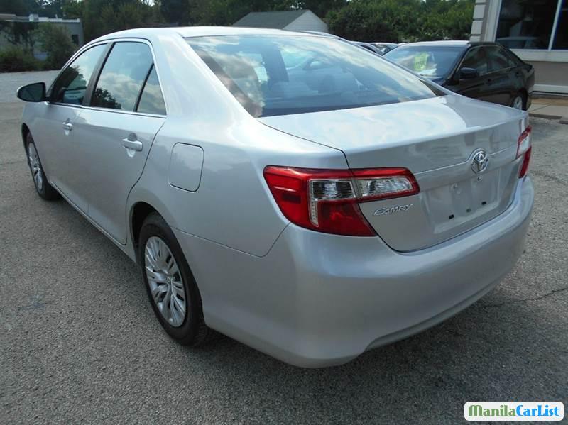 Toyota Camry Automatic 2012 - image 7