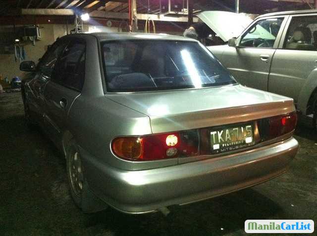 Mitsubishi Lancer Manual 1993 in Iloilo