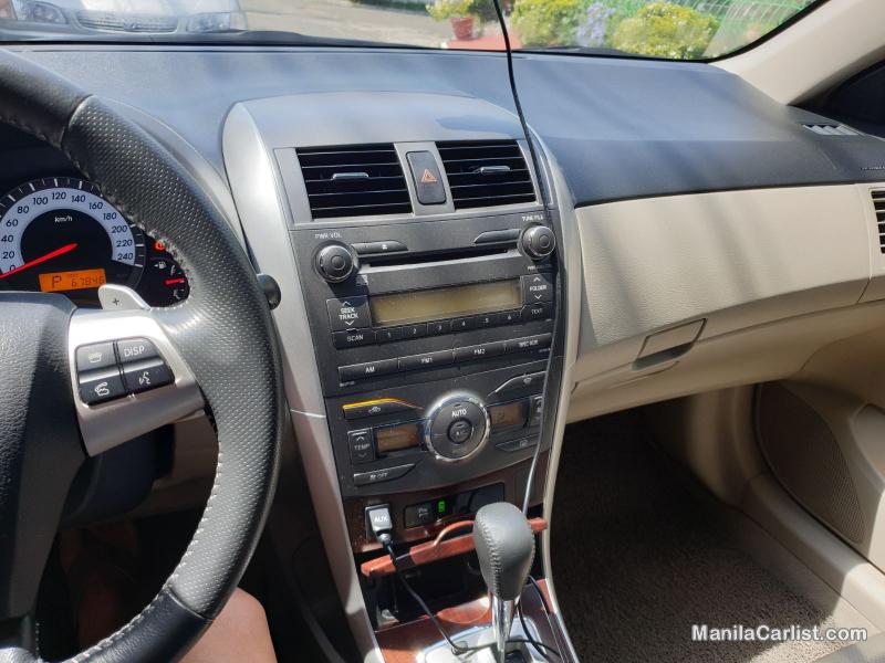 Toyota Corolla Altis Automatic 2012 - image 5