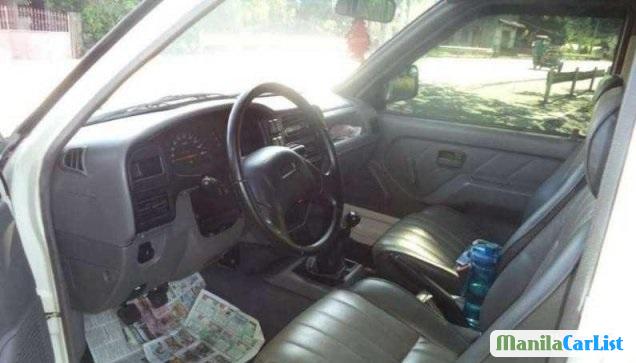 Isuzu 2002 in Metro Manila