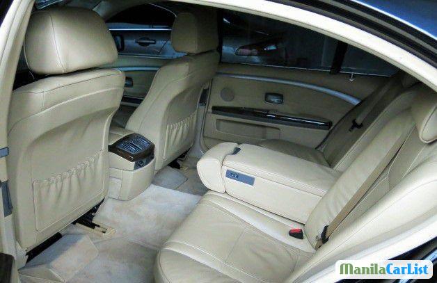 BMW 7 Series 2005 - image 4