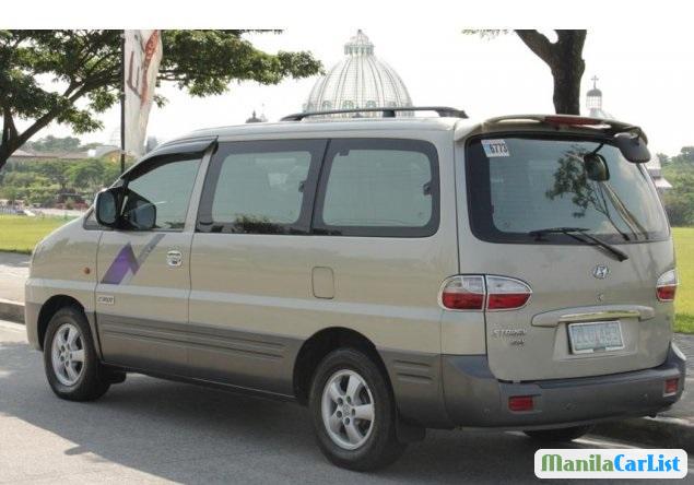 Hyundai Starex 2007 - image 2