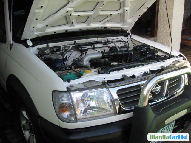 Picture of Nissan Frontier Manual 2001
