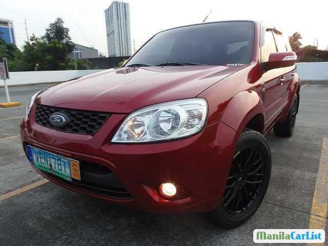 Pictures of Ford Escape Automatic 2012