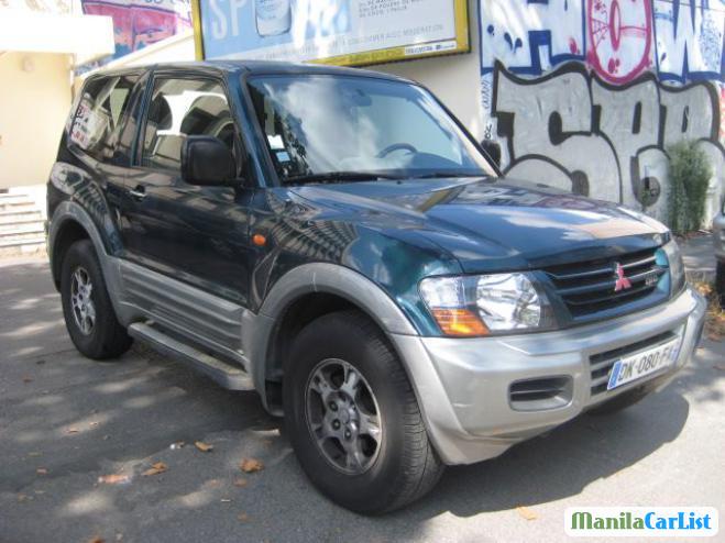 Mitsubishi Pajero Manual 2001