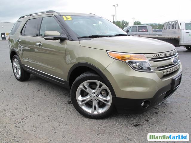 Pictures of Ford Explorer Automatic 2013