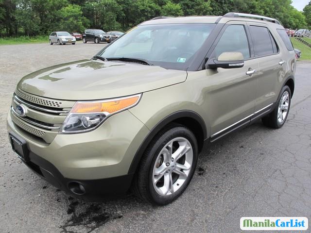 Ford Explorer Automatic 2013 - image 2