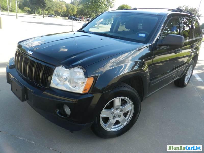 Picture of Jeep Grand Cherokee Automatic 2005