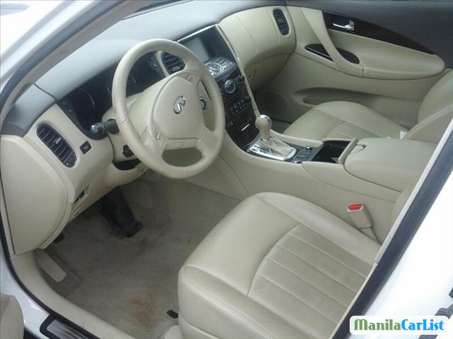 Infiniti Automatic 2011