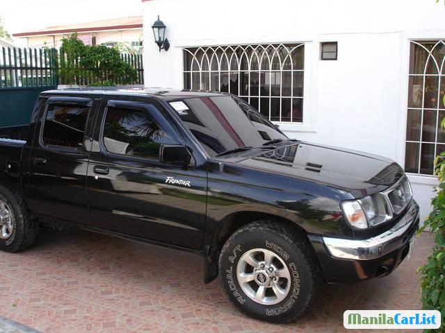 Nissan Frontier Automatic 2000 in Albay