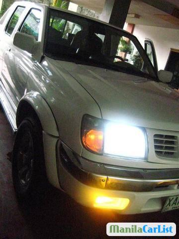 Picture of Nissan Frontier Automatic 2000